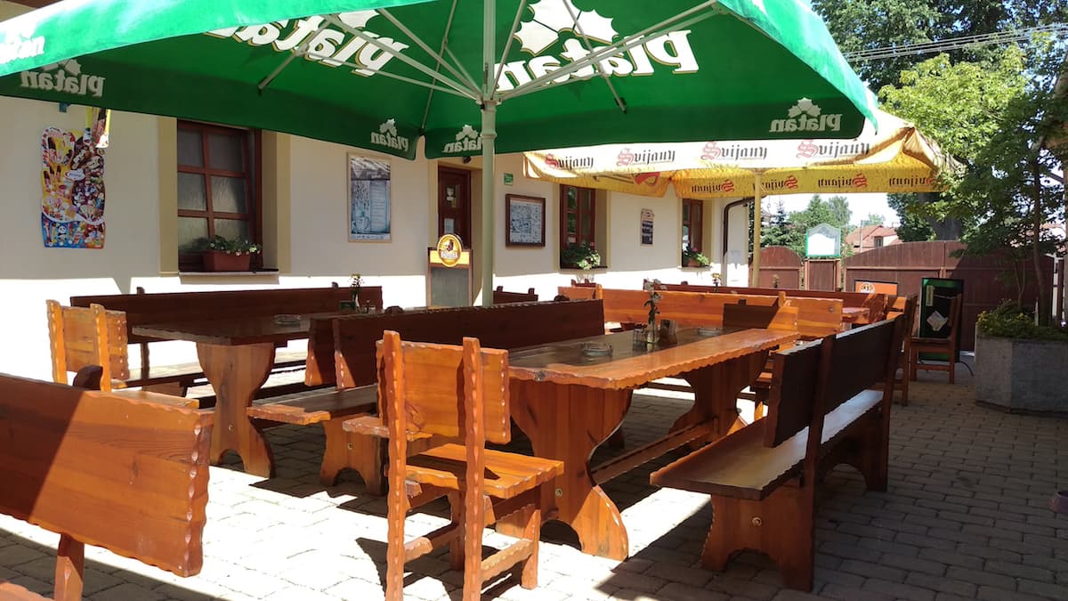 Penzion Na Rynku — letní terasa